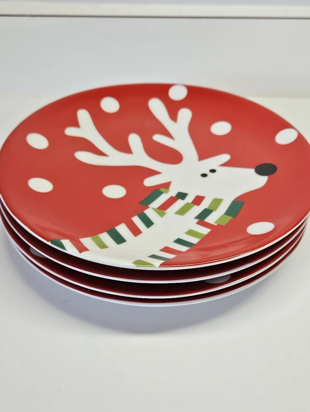 Crate & Barrel Red Reindeer Christmas Appetizer Salad Dessert Plates 7.5” Set 4